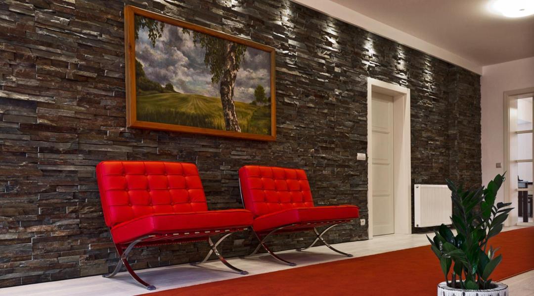 Residence Arx & Wellness Хрудим Экстерьер фото
